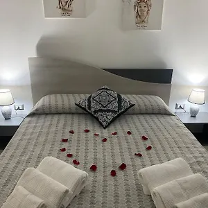 https://momenti-e-monumenti.sicilyhotelsitaly.net