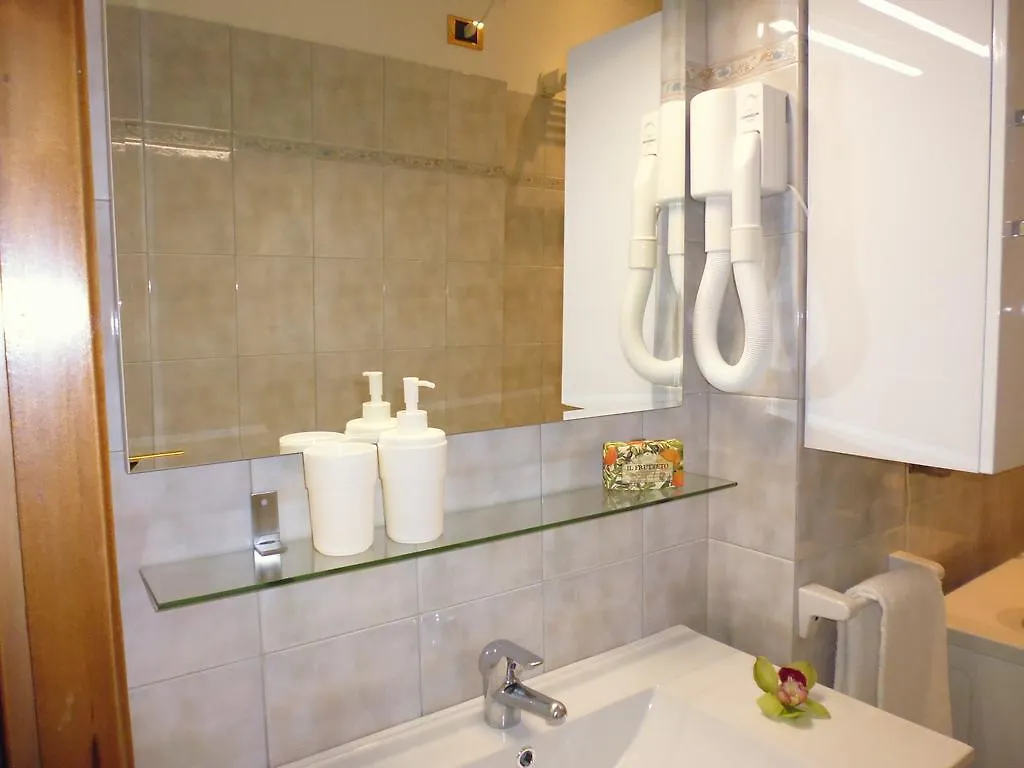 Residenza Ca' Brighella Venice 0*,  Italy