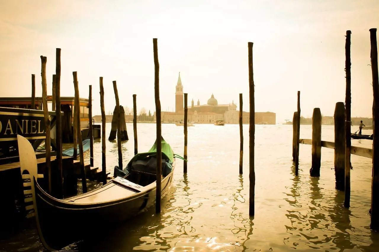 Residenza Ca' Brighella Venice
